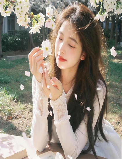 风流夫人免费高清在线观看_小骚菊_永夜星河电视剧免费播放在线观看